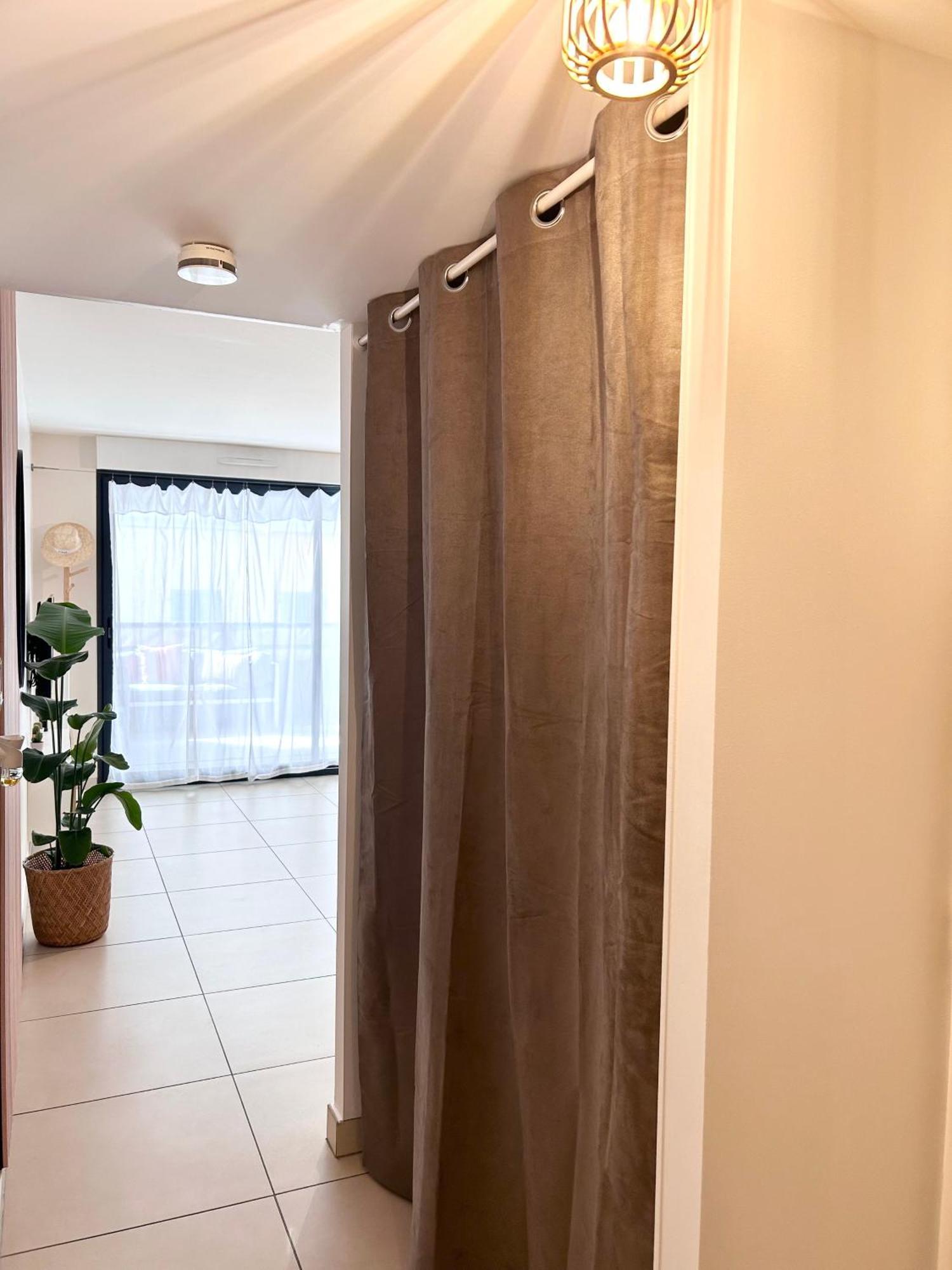 Studio Neuf - Portes De Monaco - Confort - Wifi - Clim 외부 사진
