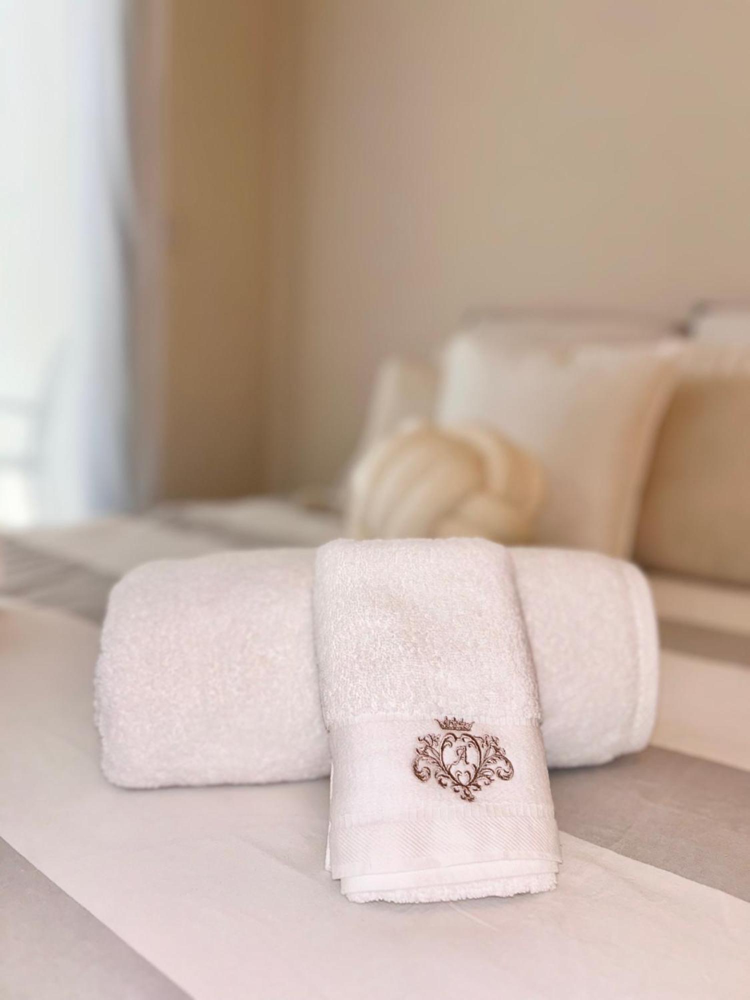 Studio Neuf - Portes De Monaco - Confort - Wifi - Clim 외부 사진