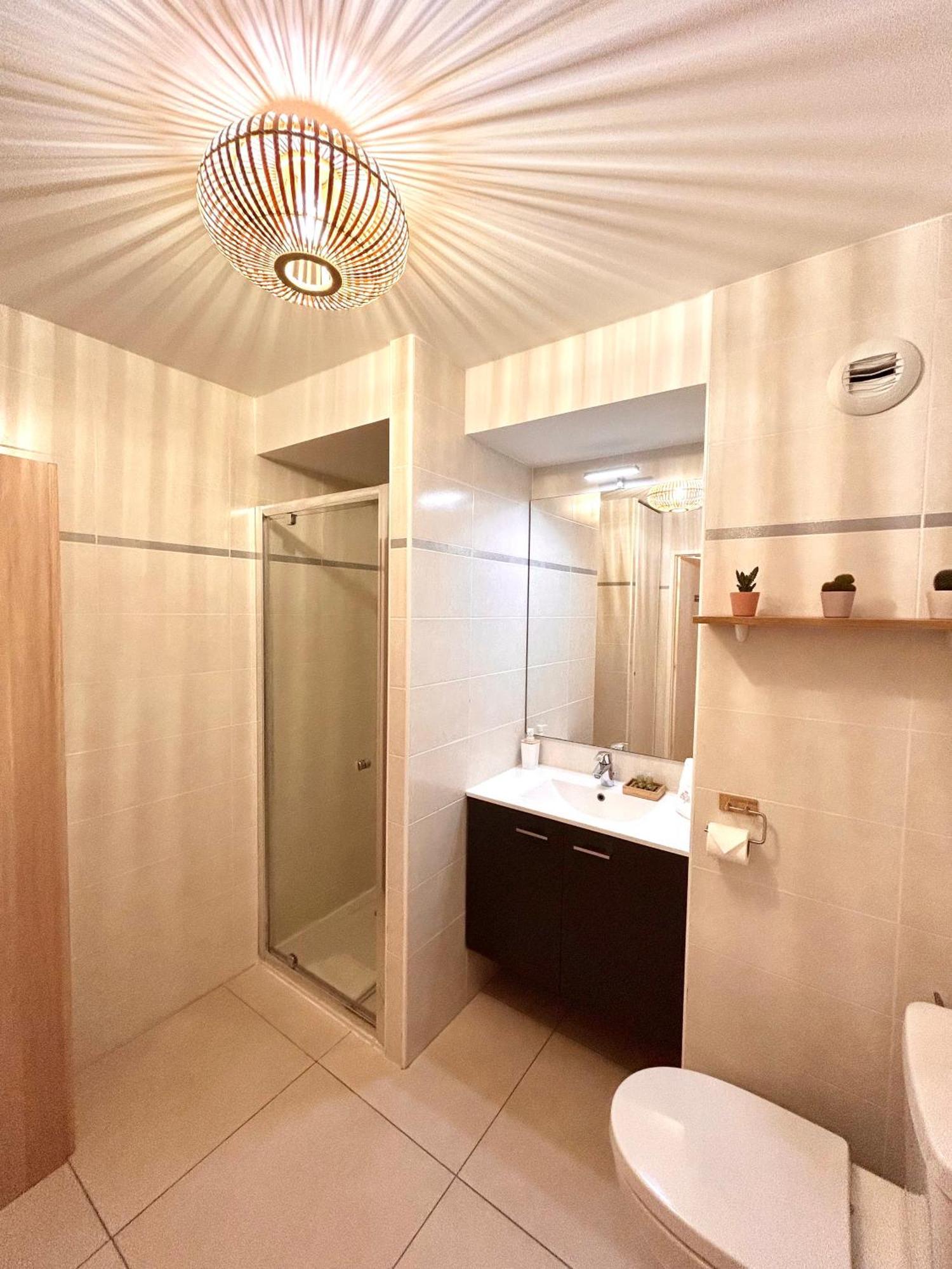 Studio Neuf - Portes De Monaco - Confort - Wifi - Clim 외부 사진