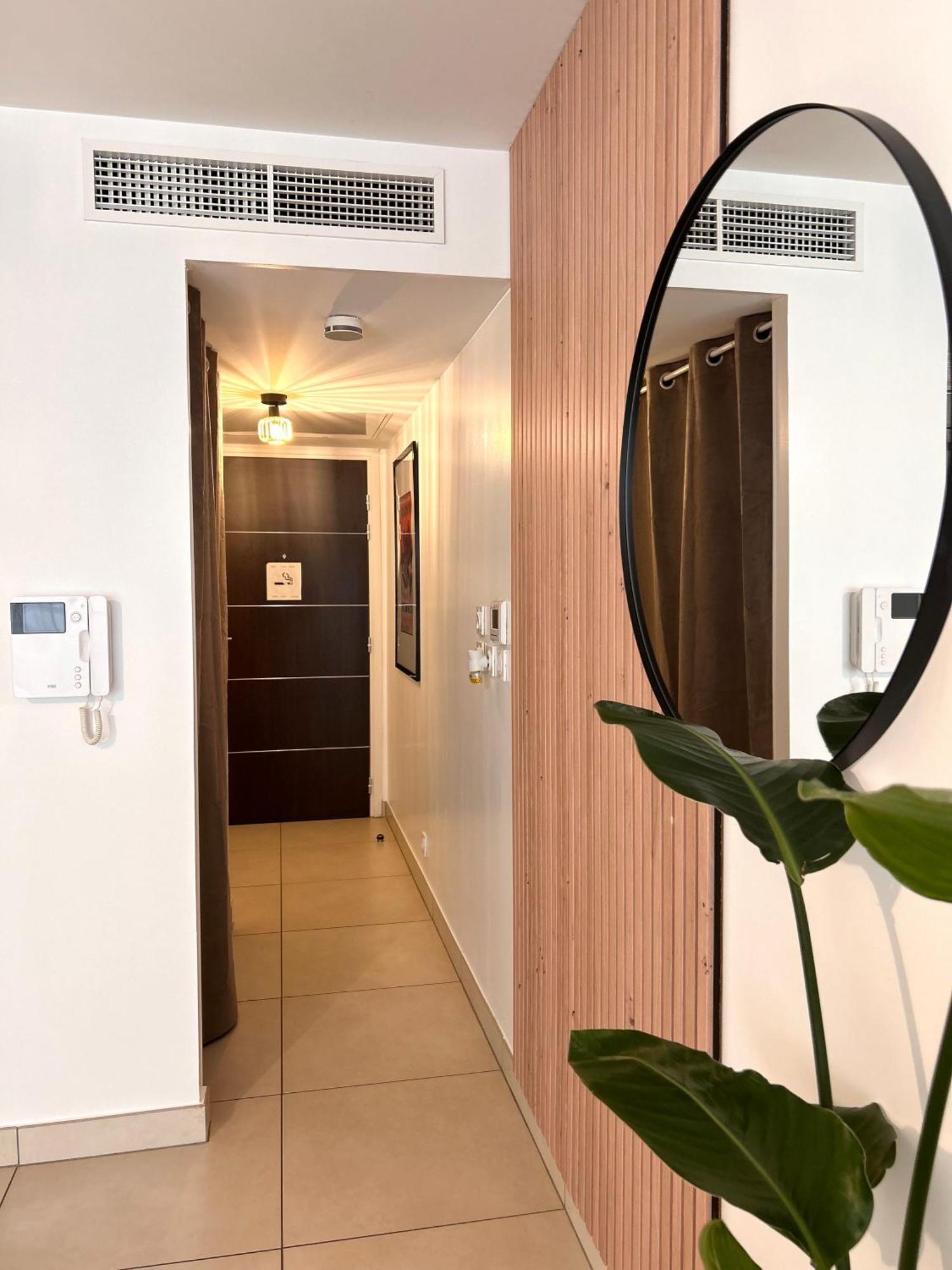 Studio Neuf - Portes De Monaco - Confort - Wifi - Clim 외부 사진